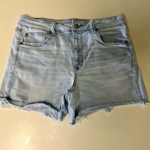 American Eagle Light Denim Ne(x)t Level Stretch Women’s Shorts, Size 12
